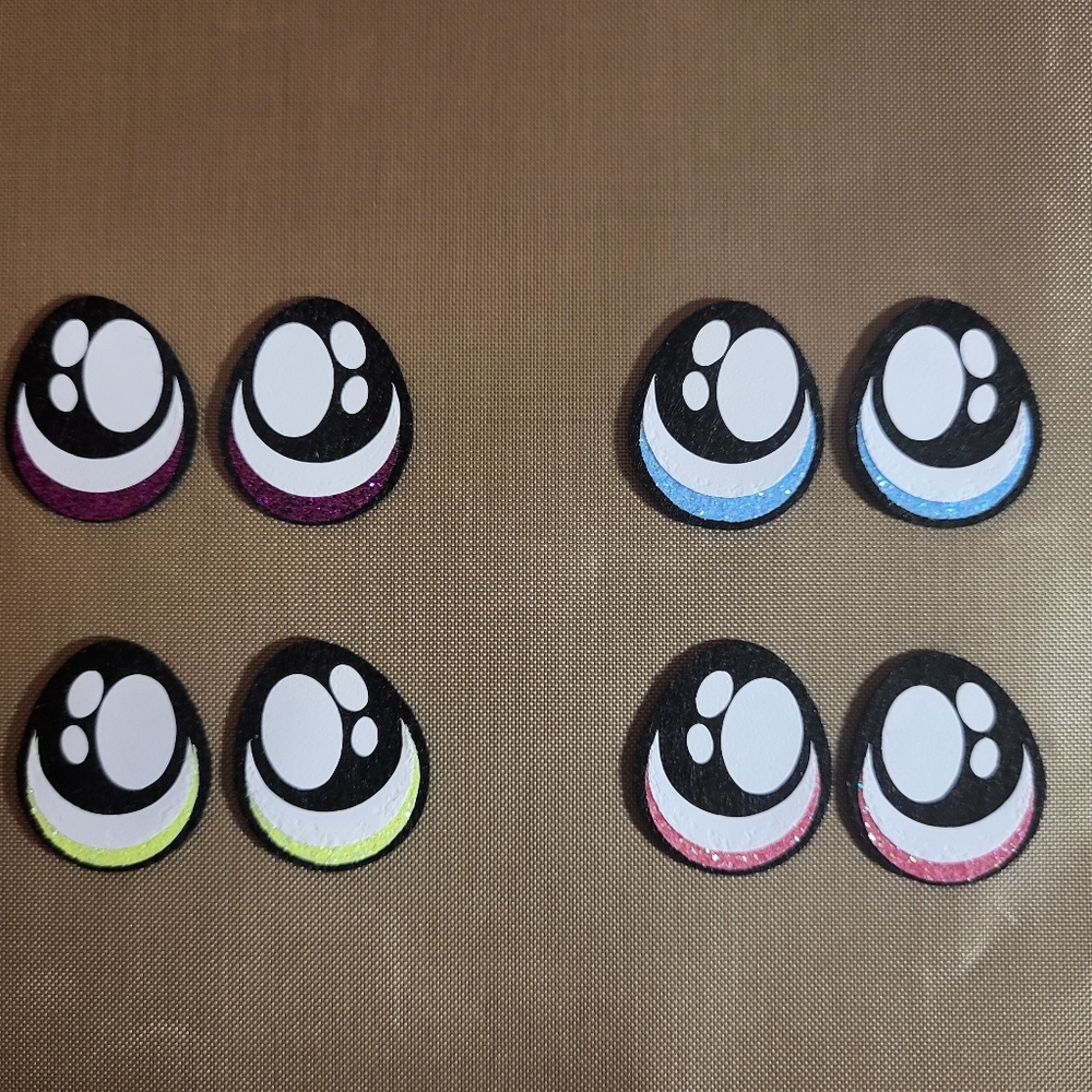Felt eyes